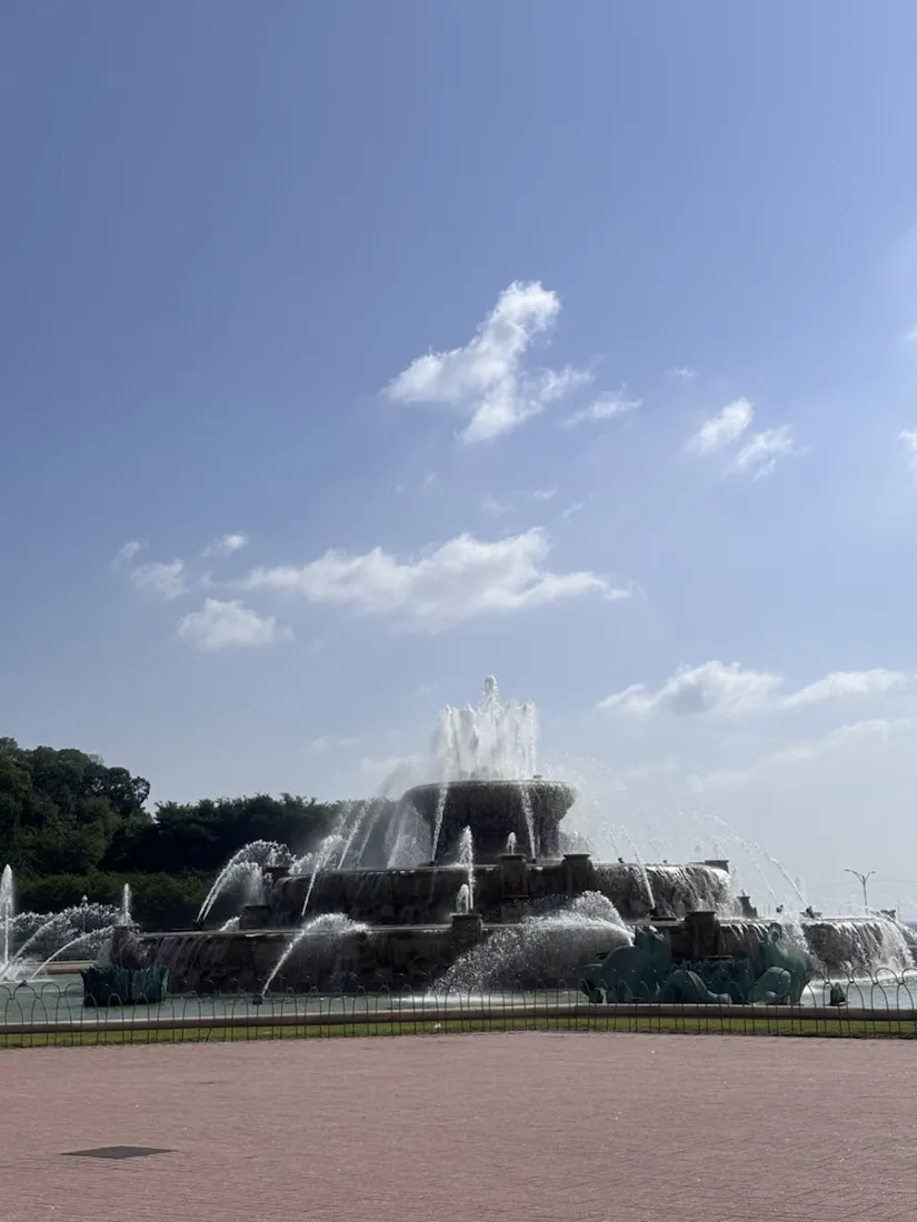 Buckingham Fountain in Grant Park